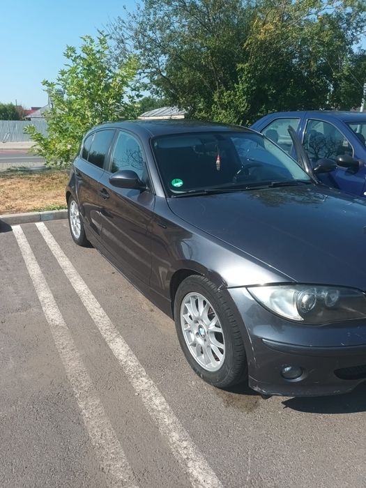 Vând bmw seria 1