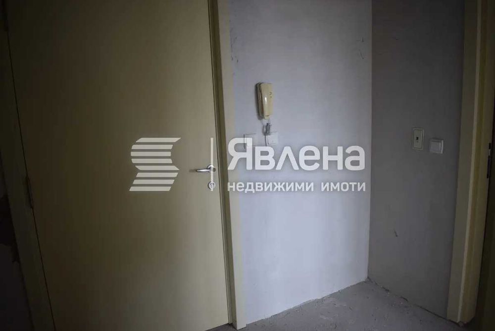 Продава 3-ст., гр. Царево/Център