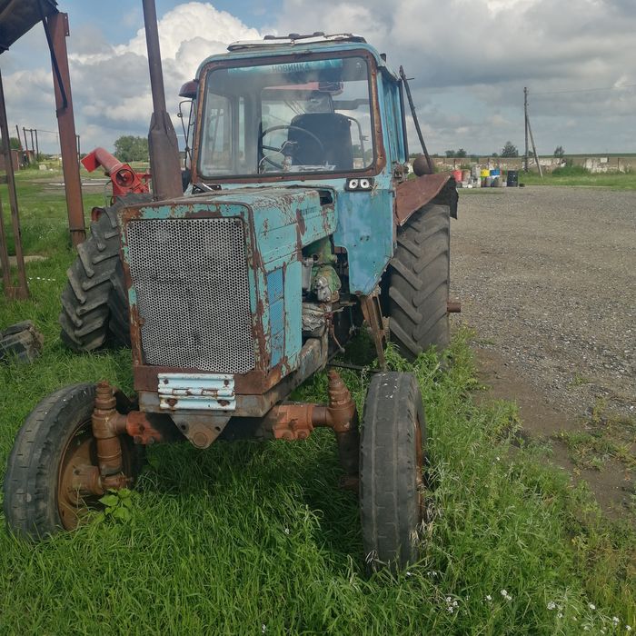 Продам трактор мтз