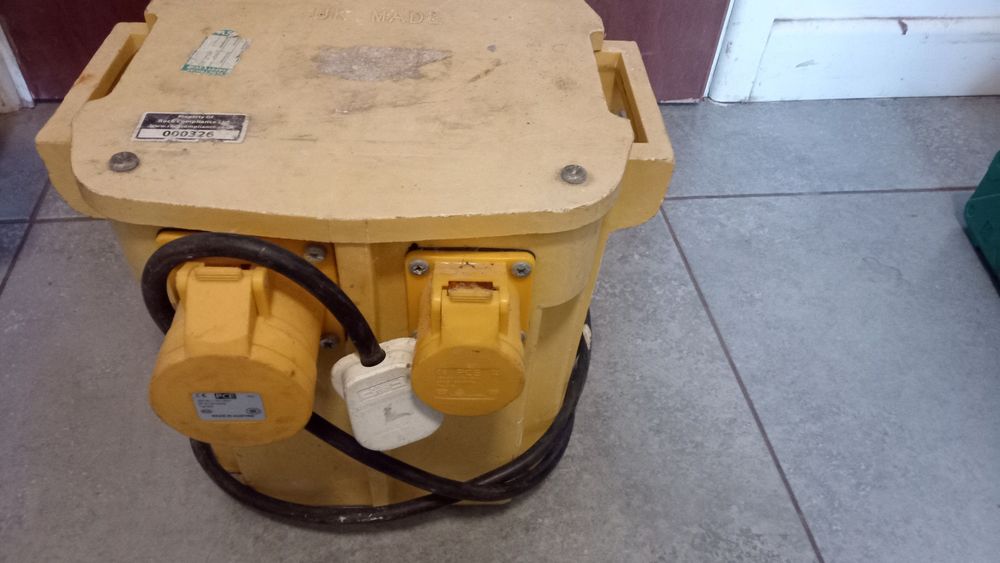 трансформатори 110волта 5кв,3,3лв,3кв