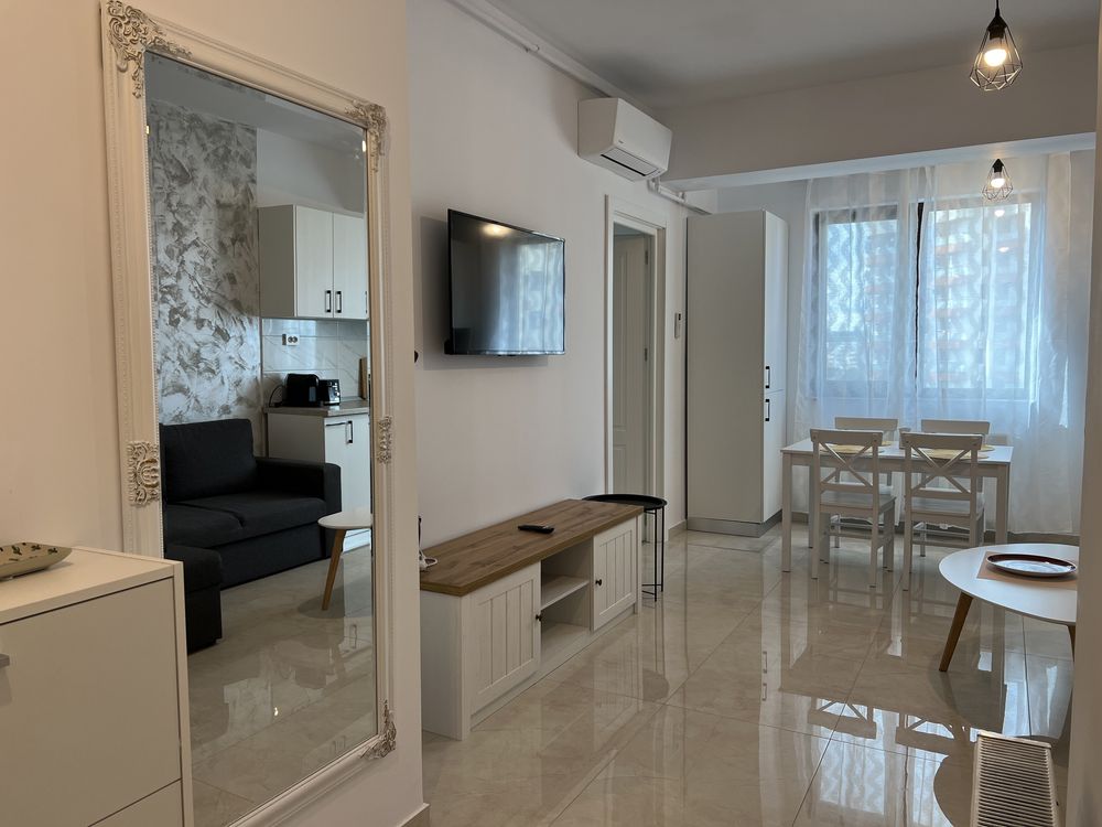 IS Cazare Regim Hotelier Apartamente 1/2/3 Camere Palas Centru Newton