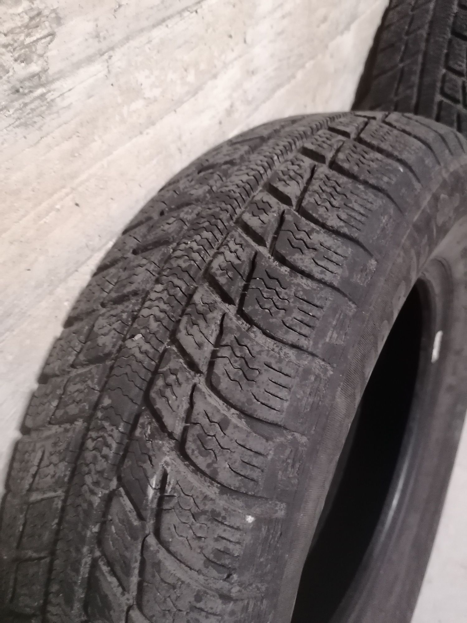 Зимни гуми втора употреба 14”