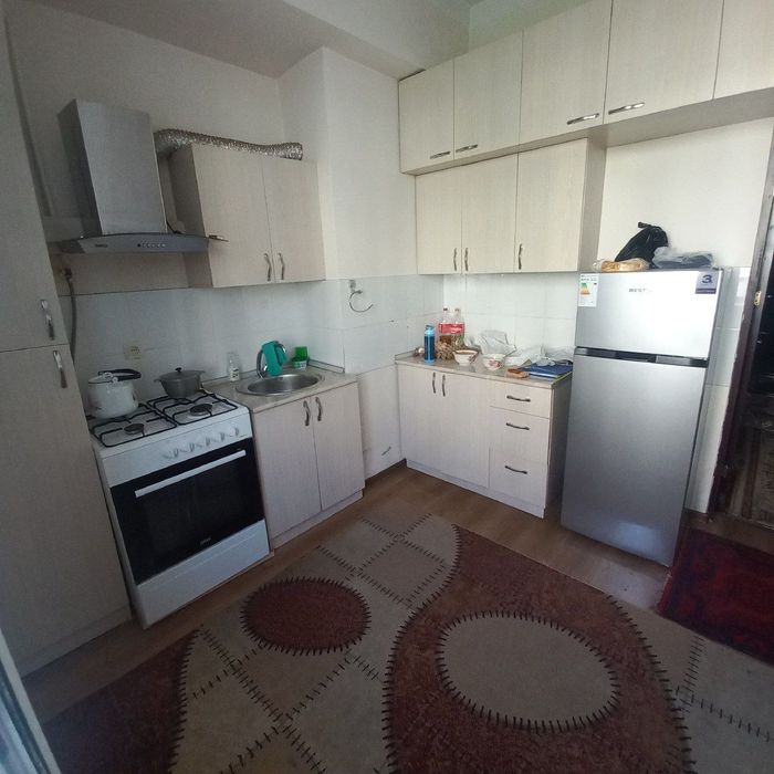 2 xona kvartira ijaraga beriladi.Bodomzor metro 15 daqiqa