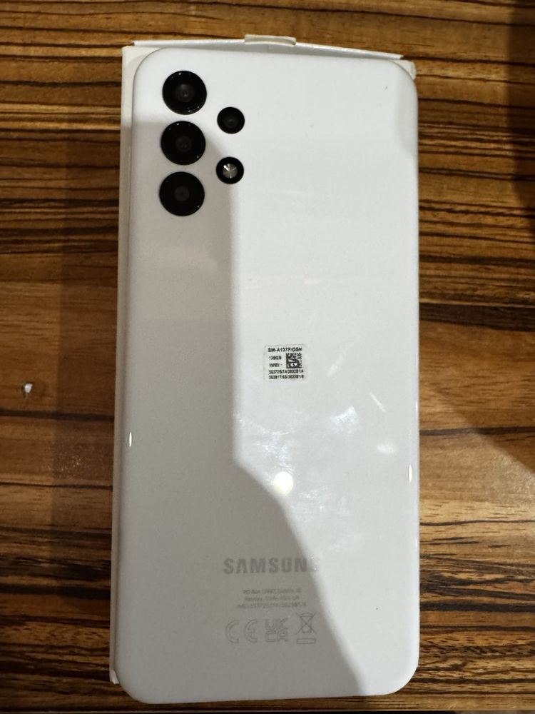 Samsung galaxy A13 4G с пукнат дисплей