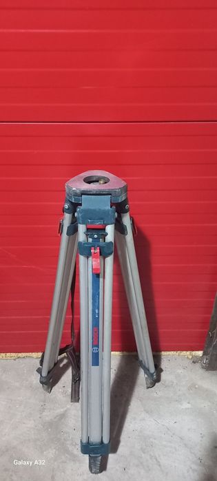 Nivela Optica Bosch Gol 26 G / Rigla de masurare / Stativ