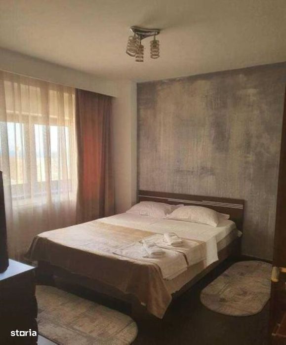 Apartament cu 3 camere de  închiriat, zona Faleza Nord