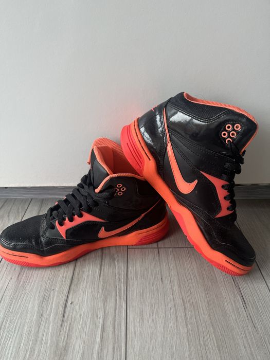 Дамски кецове Nike