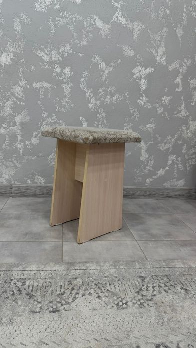 Продам стулья 4 шт