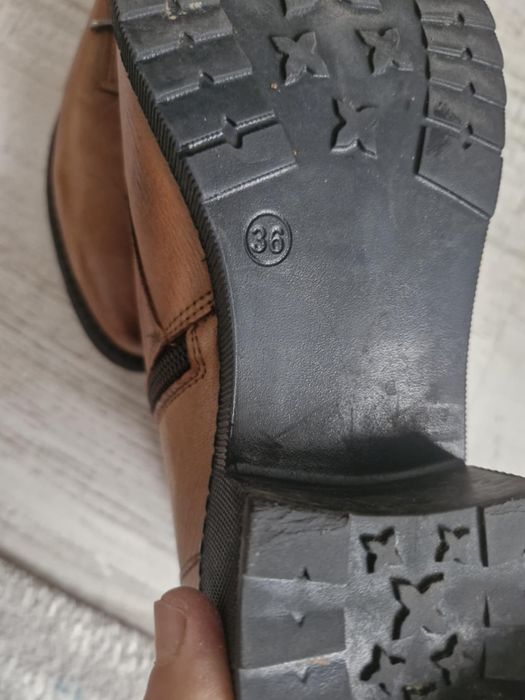 Дамски боти в перфектно състояние!