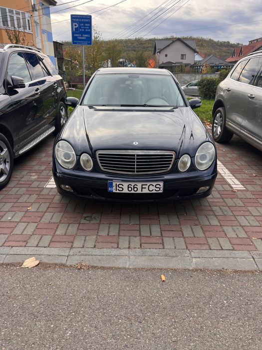 Vând Mercedes E clase