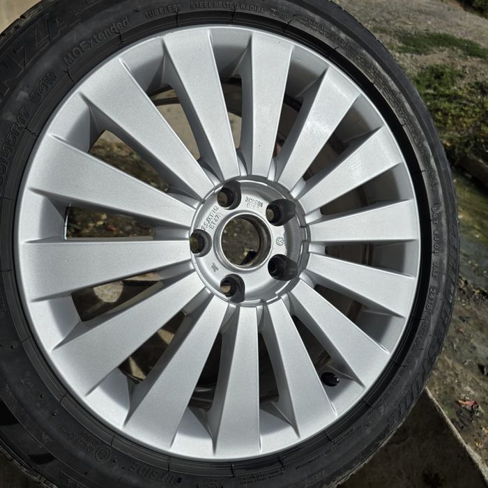 Vand set jante cu cauciucuri 235/45/r17  5X112