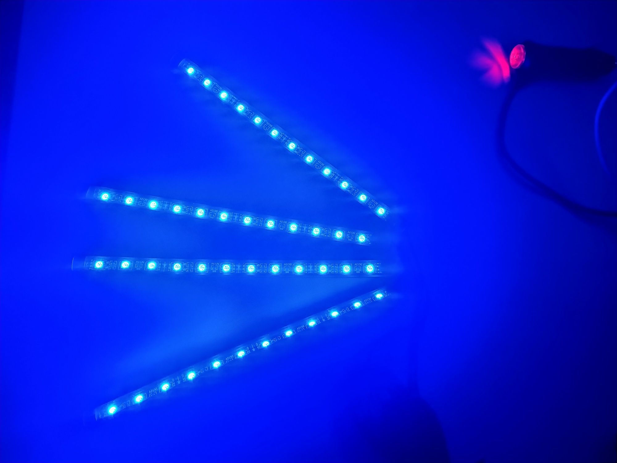 Kit interior LED 12 SMD RGB Cu Telecomanda, Controler Senzor De Sunet