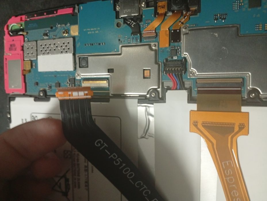 Продам планшет Samsung Galaxy Tab 2 10.1 (GT-P5100)