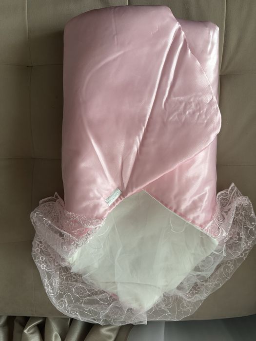 Порт бебе - луксозна пелена за изписване