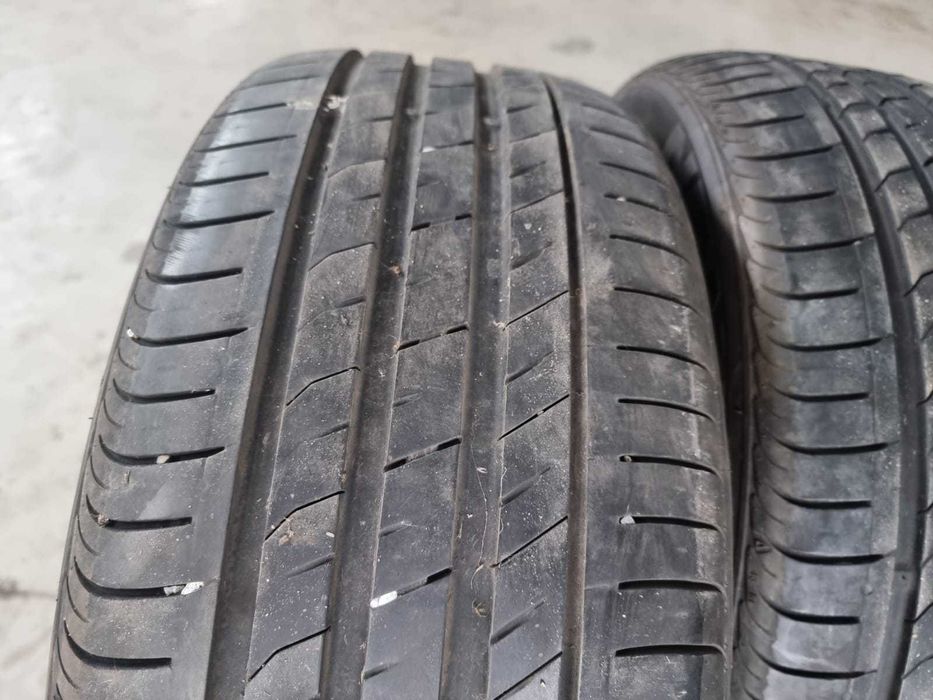 Set 2 Anvelope de VARA 235.50.17 'Nexen' ; stare foarte buna
