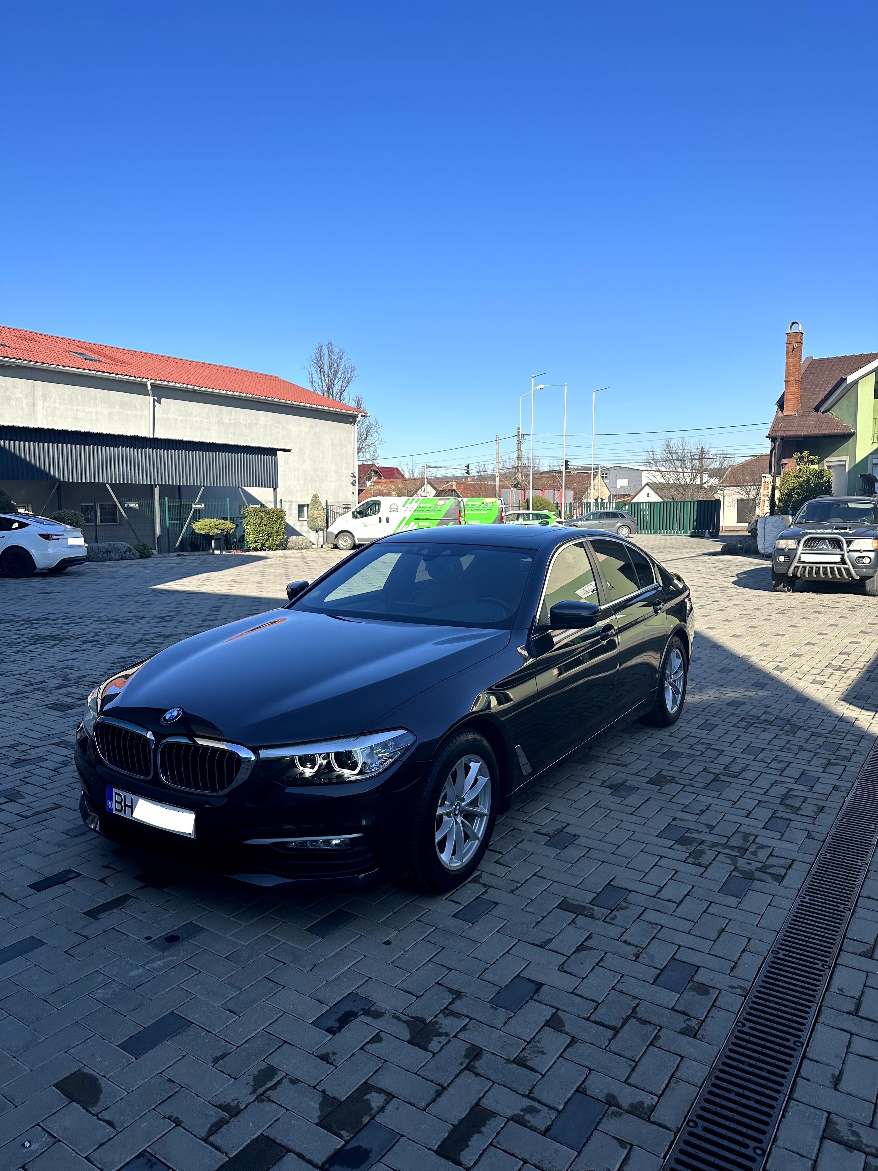 BMW Seria 5 520D G30 / NAVI / EURO 6 / DIESEL / TRAPA / 190 CP