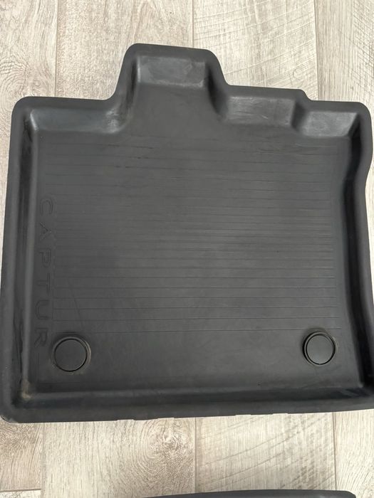 Гумени стелки за Renault Captur