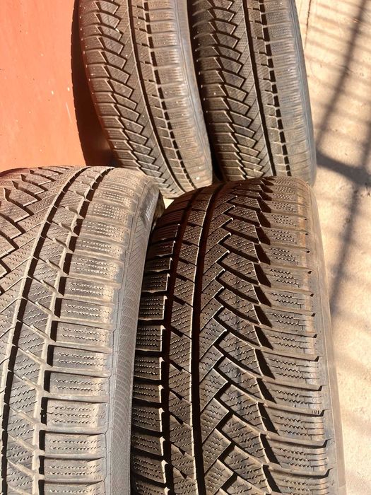 Зимни Гуми 245/45 R18 Continental Wintercontact TS850P / Dot 4019/ 8мм