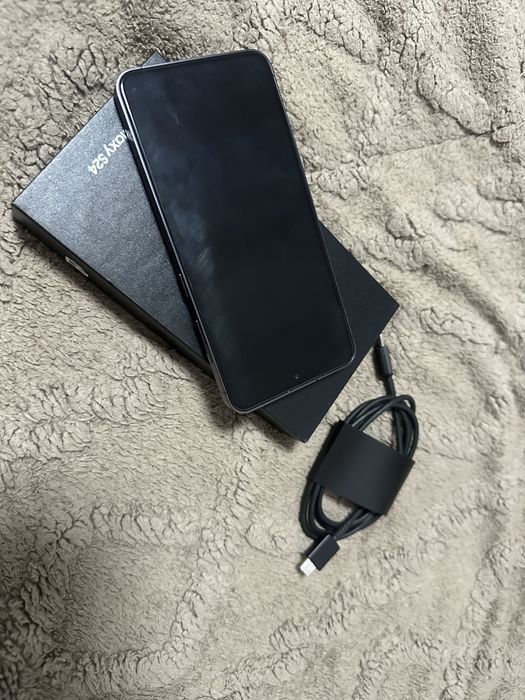 Vând samsung galaxy s24