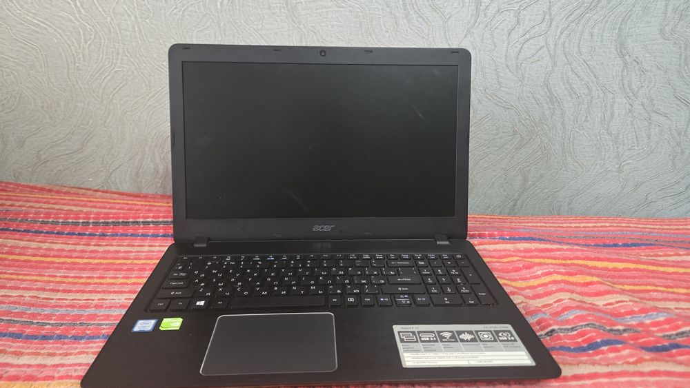 Продаю ноутбук Acer Aspire F15 в хорошем состоянии