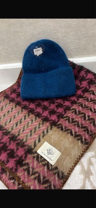 Шапка шерсть новая 10000тг