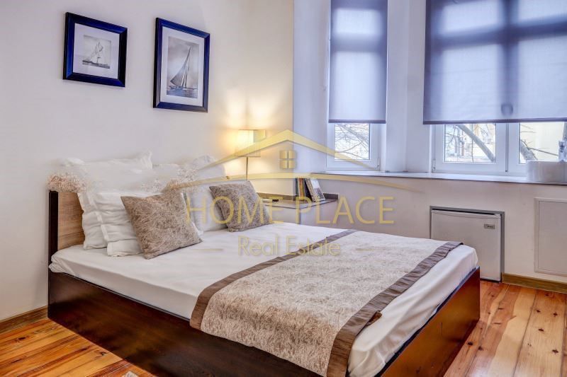 Дава се под наем Едностаен апартамент в Варна, Център - 30 кв.м за 408 € - Снимка #2