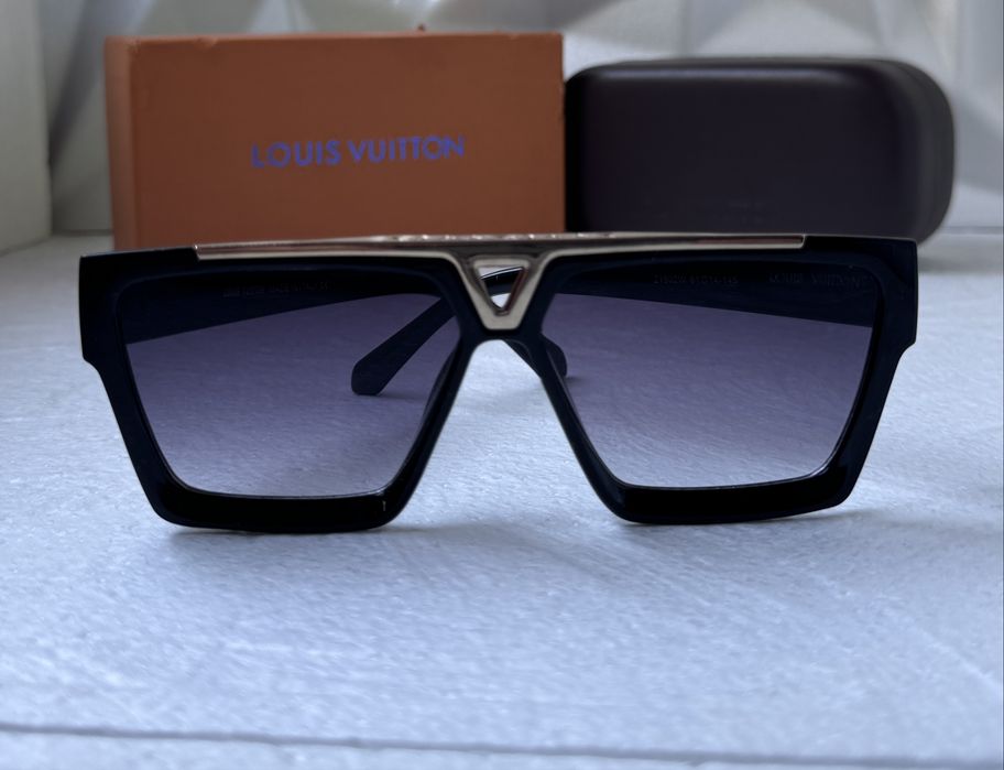 Мъжки слънчеви очила маска 2 цвята черни