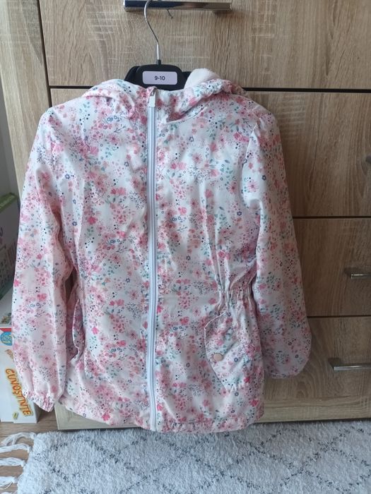 Geaca primavara-toamna, fetita