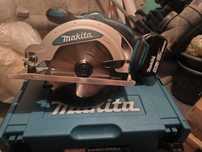 Circular Makita Dss610