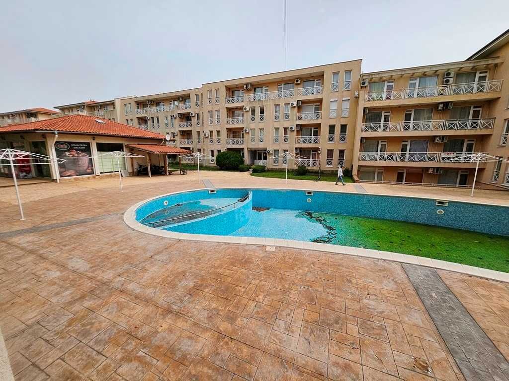 Продава се Двустаен апартамент в к.к. Слънчев бряг - 40 кв.м за 1063 €/кв.м - Снимка #11