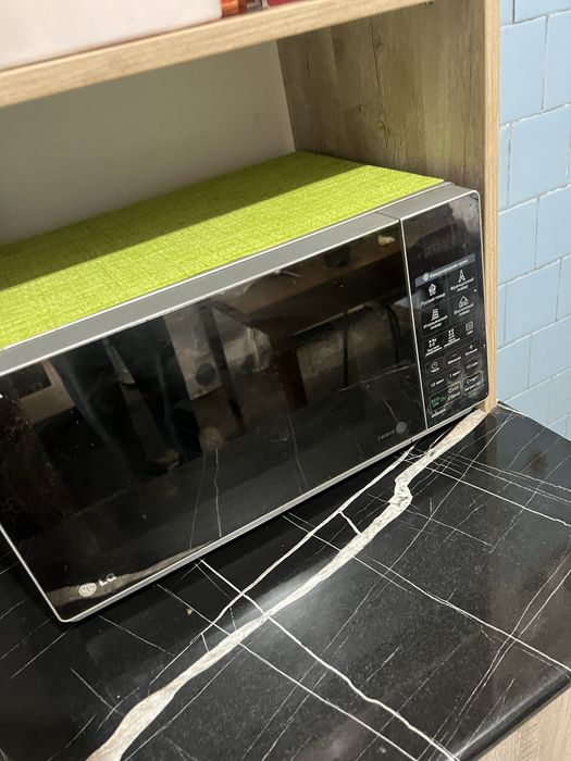 Продаеться микраволновка