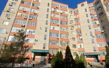 Срочно продам 3 комнатную квартиру в элитном доме, площадью 190 кв.м,
