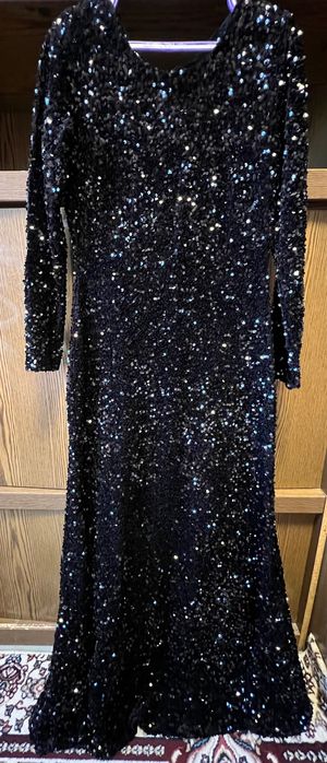 Платье вечернее, длинное, черное в паетку