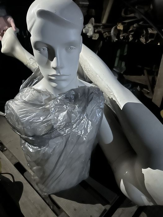 Продам маникены в хорошем состоянии