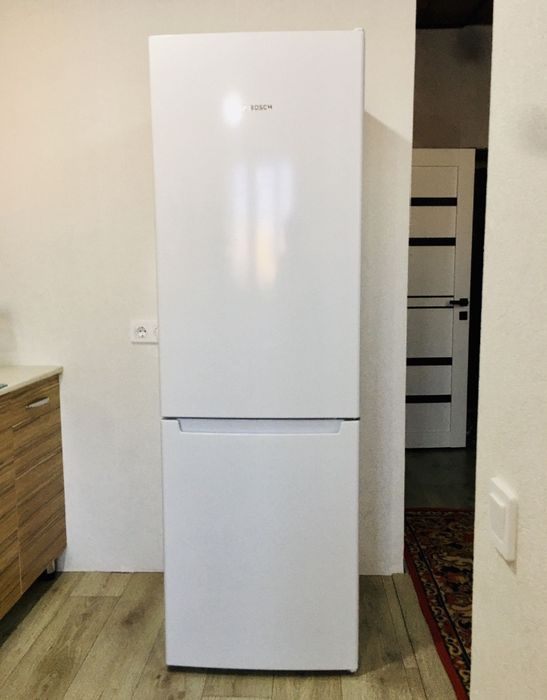 Продам холодильник BOSCH