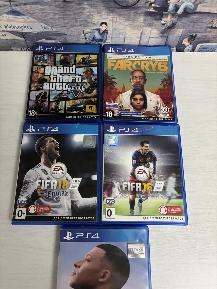 Продам PlayStation4