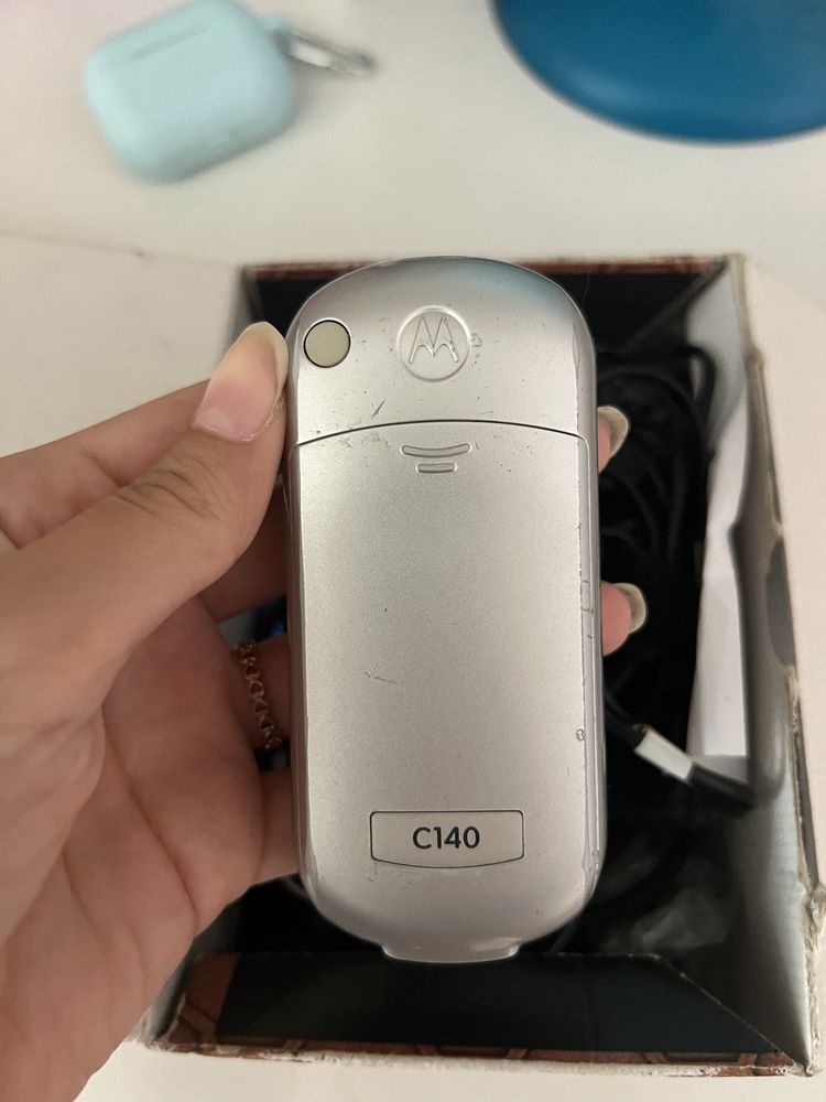 Motorola W 208, в добро състояние