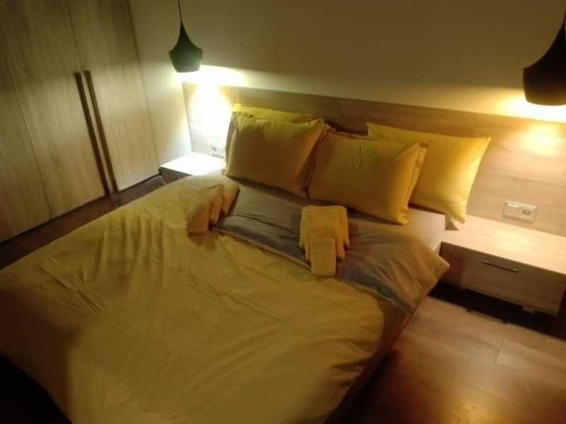 Дава се под наем Двустаен апартамент в София, Изток - 70 кв.м за 890 € - Снимка #2