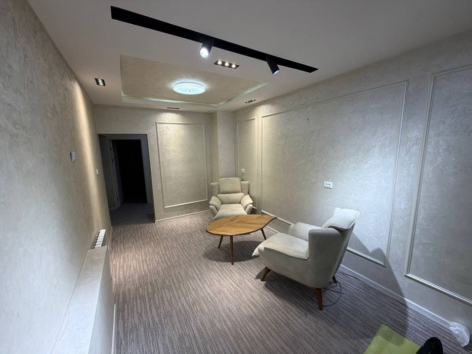 НУКУССКАЯ улица(Гламур бутик)! Риэлтор! Под офис!!!