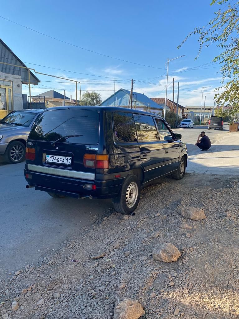 Мазда MPV  г.1994