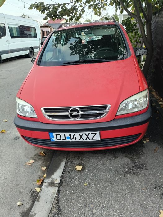 Vând Opel Zafira 1.6 benzină 2005