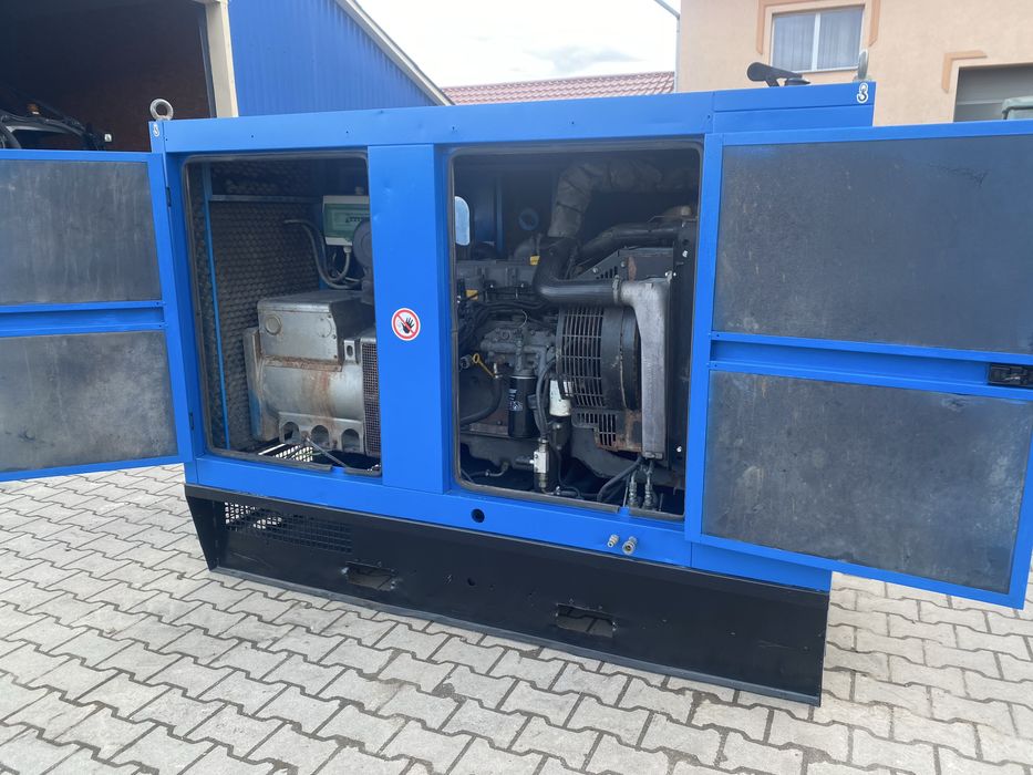 De vanzare sau inchiriat generator de curent Deutz