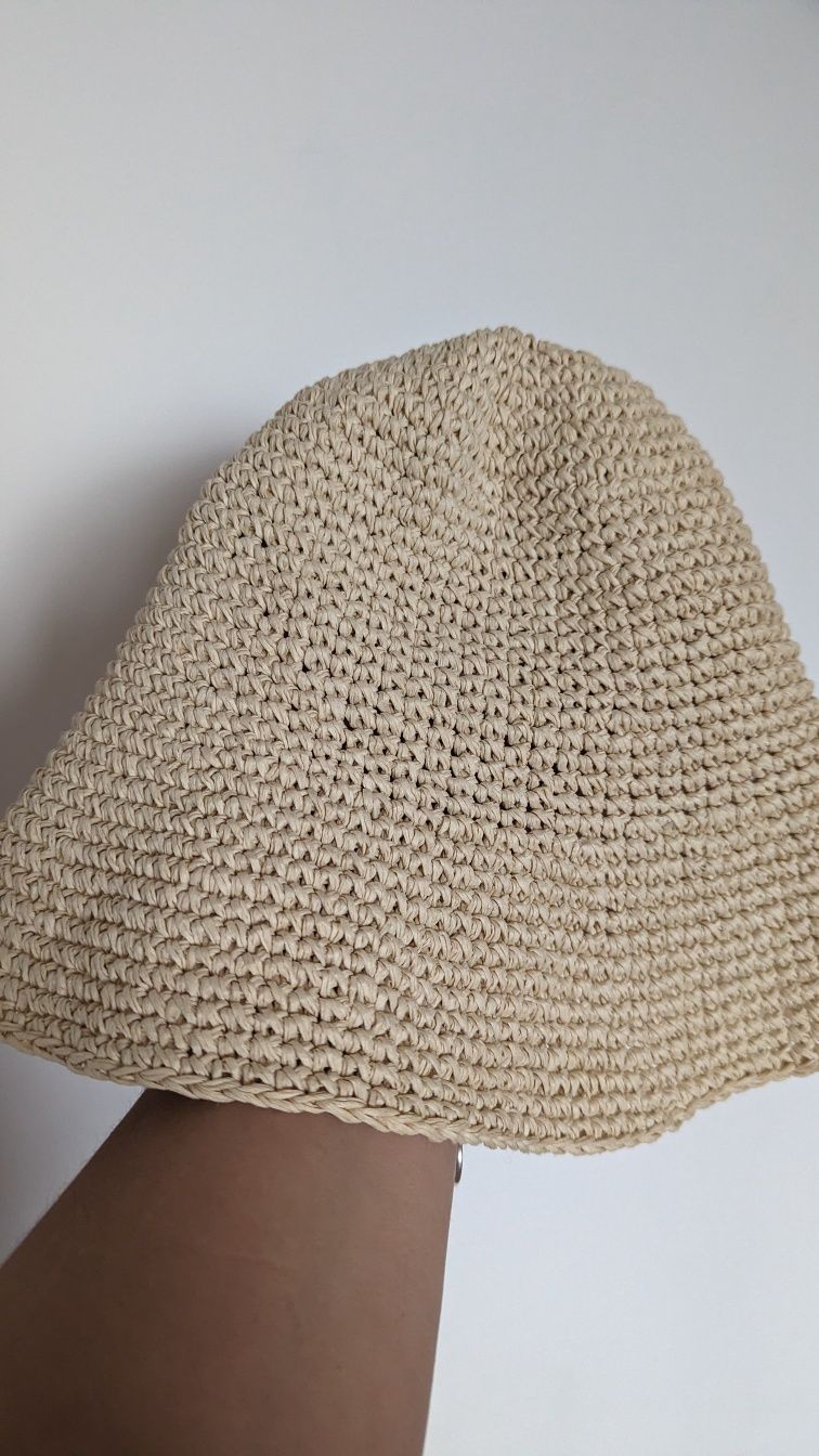 Дамска лятна шапка 100% Paper Oysho