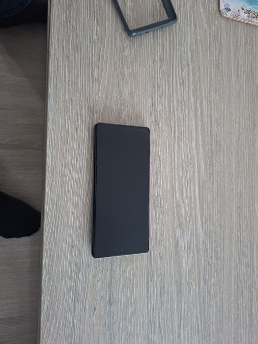 Vand Realme GT6  impecabil
