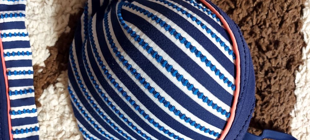 Бански triumph 80C