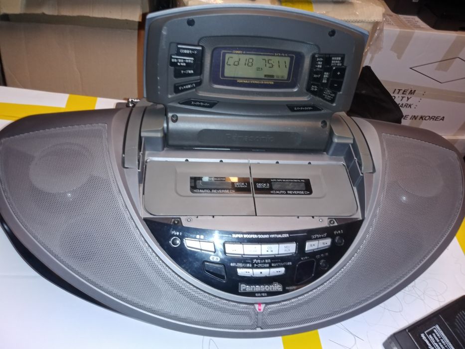 Radiocasetofon cu cd Panasonic