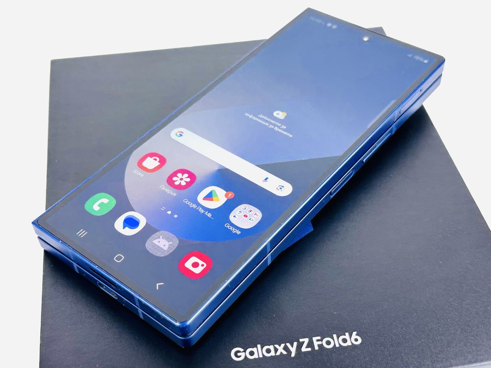 Samsung Galaxy Z Fold 6 5G 256GB 12RAM Navy Перфектен! Гаранция!