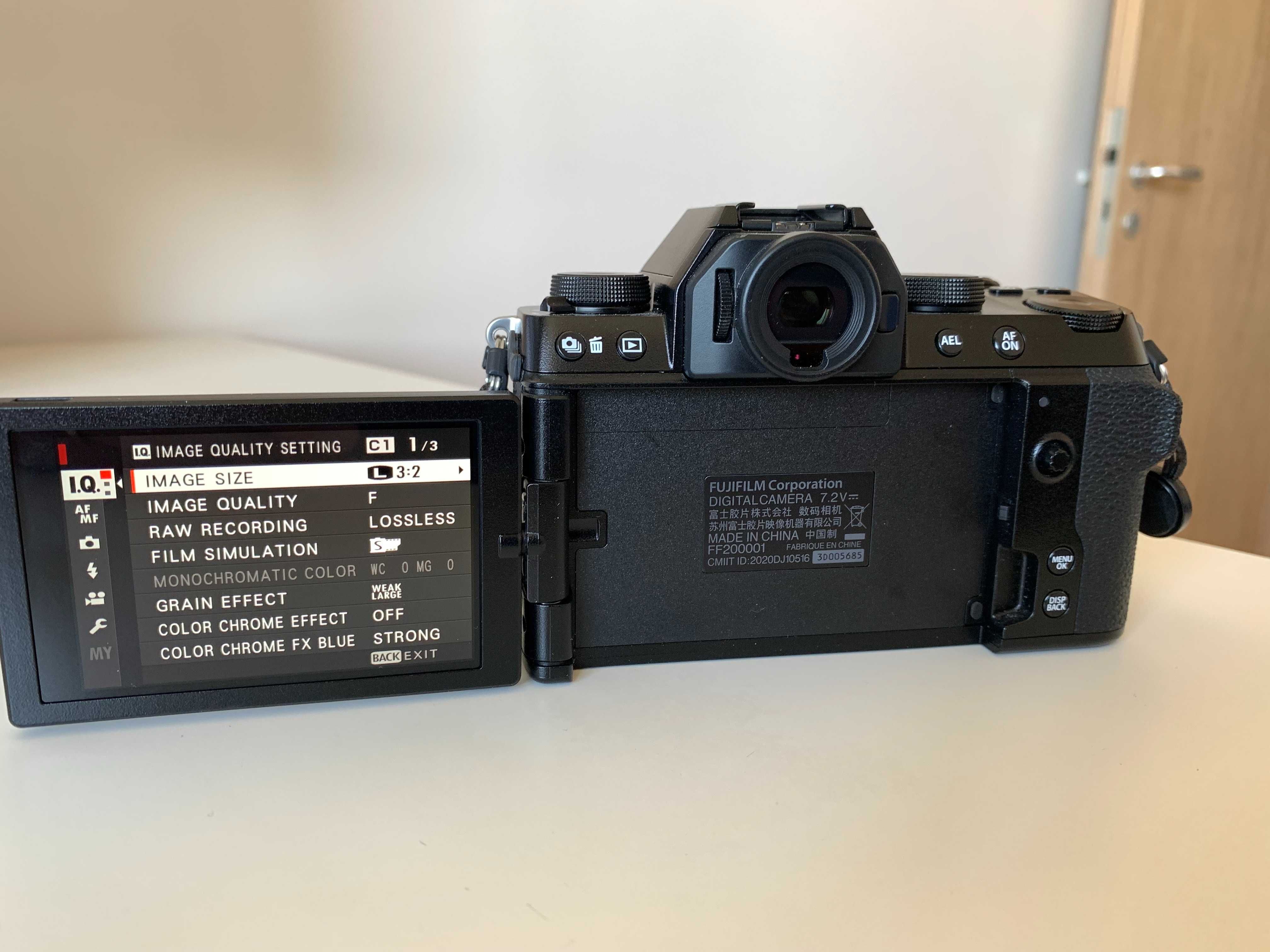 Fujifilm X-S10 + Fujinon 35mm комплект + аксесоари