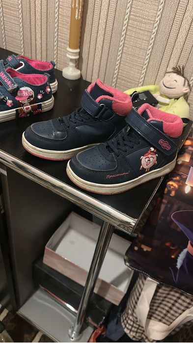 Отдам детские вещи на девочку 3-5 лет не дорого