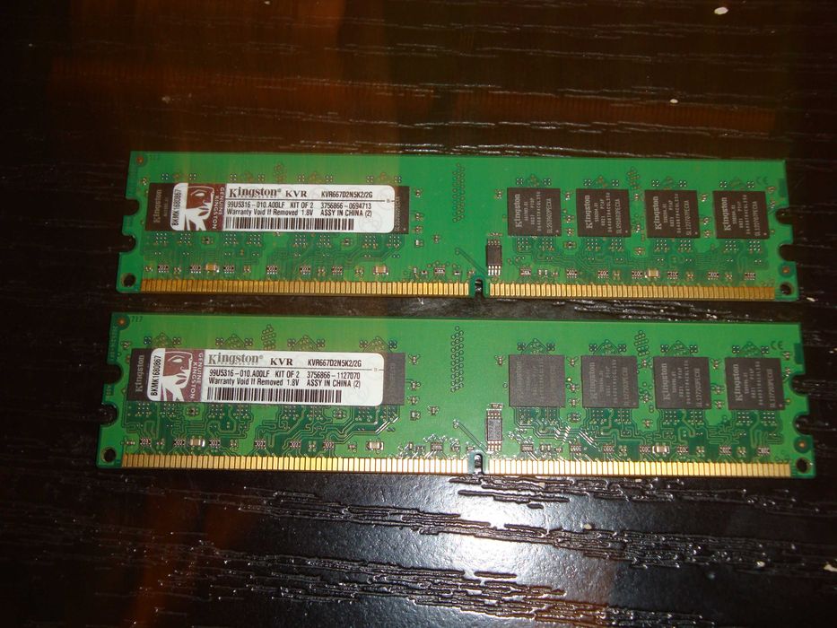 kit memorie ram dual channel DDR2 Kingston KVR 667 Mhz 2GB ( 2x 1GB )